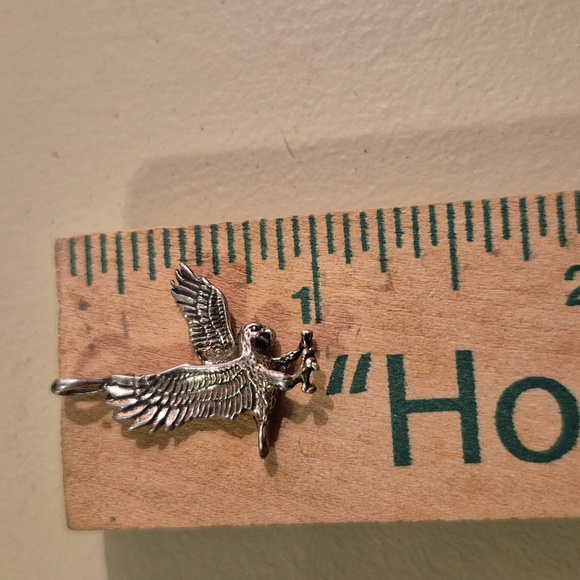 Silver Eagle Pendant - Picture 3 of 3